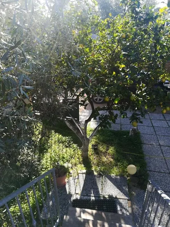 شقة Casa Cocco Sant Isidoro  إيطاليا