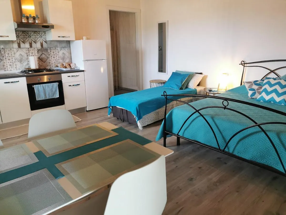 شقة Casa Cocco Sant Isidoro  إيطاليا