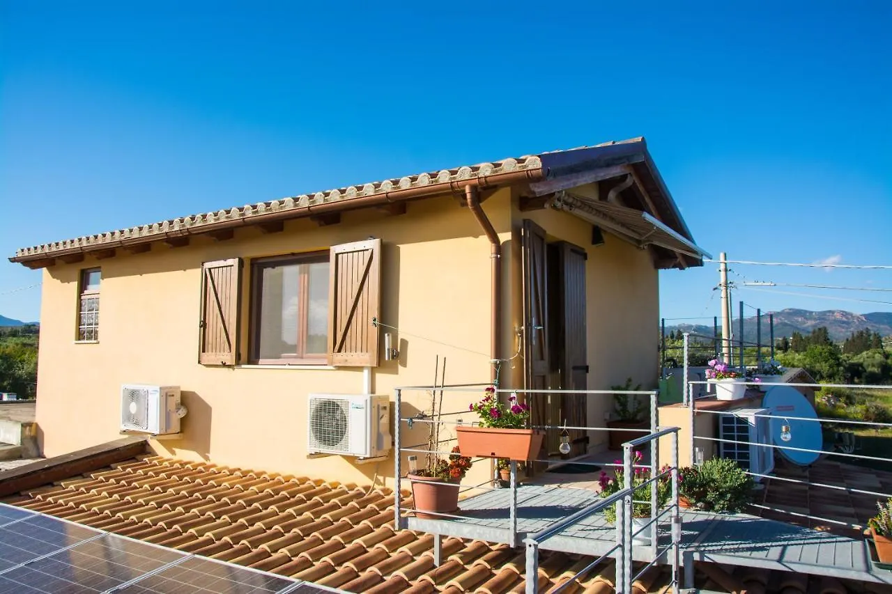شقة Casa Cocco Sant Isidoro  إيطاليا